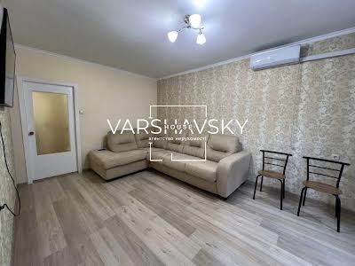 квартира за адресою Олекси Тихого вул. (Виборзька), 28