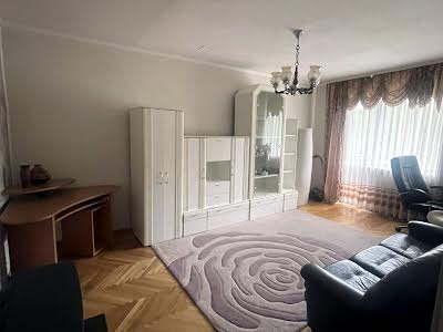 квартира по адресу Митрополита Андрея Шептицкого ул. (Анатолія Луначарського), 1/2