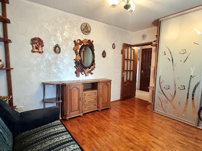 квартира по адресу Павла Тычины просп., 4