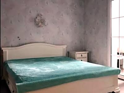 квартира за адресою Автозаводська вул., 15а