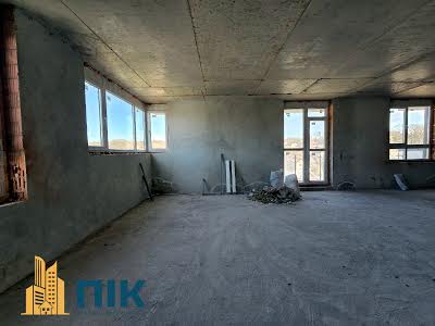 квартира за адресою Топольна вул., 4б