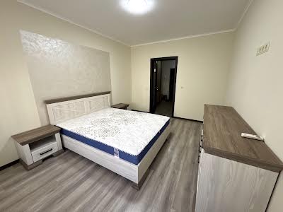 квартира за адресою Ольги Кисілевської вул., 27