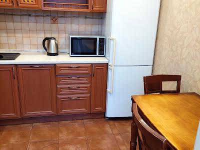 квартира за адресою Велика Васильківська вул. (Червоноармійська), 145/1