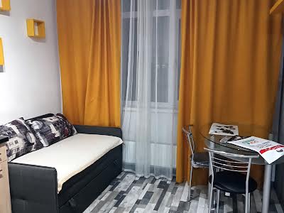 квартира за адресою Райдужна вул., 58