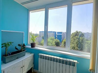 квартира за адресою Янтарна вул., 40