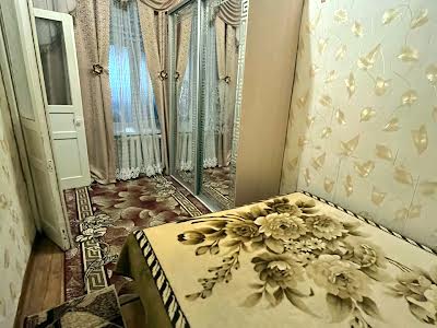 квартира за адресою Богдана Хмельницького вул., 36