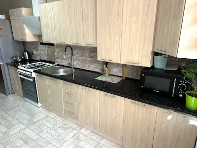квартира за адресою Бишівська вул., 7