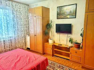 квартира за адресою Вишняківська вул., 5