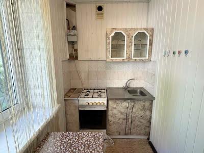 квартира за адресою кучеренка, 5
