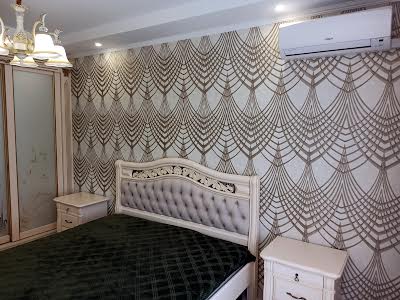 квартира за адресою Драгоманова вул., 10
