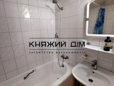квартира за адресою Велика Васильківська вул. (Червоноармійська), 66