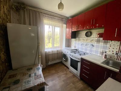 квартира за адресою Генерала Петрова вул., 7