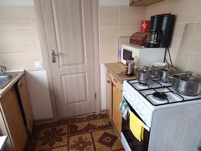 дом по адресу Залізнича