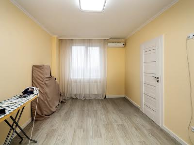 квартира за адресою Сніжна вул., 52