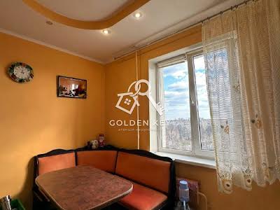 квартира за адресою Світальського, 20