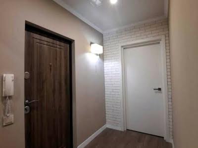 квартира за адресою Героїв просп., 4