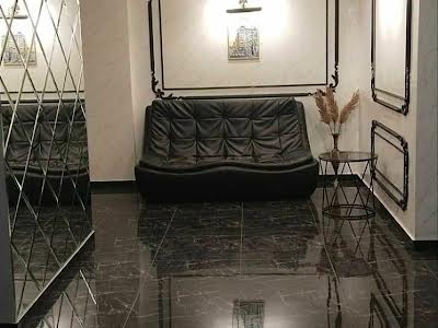 квартира за адресою Дмитрівська вул., 60/19