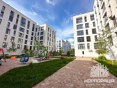 квартира за адресою Августина Волошина вул., 4