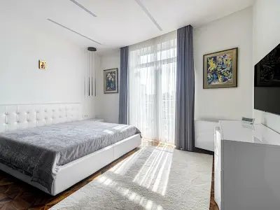 квартира по адресу Червоная ул. (Червона), 3