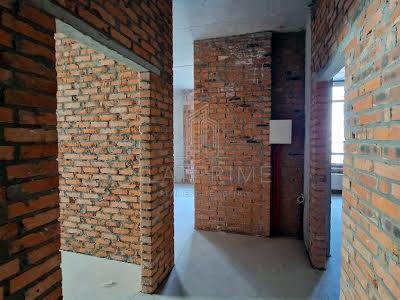 квартира за адресою Річна вул., 4