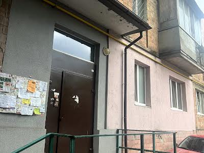 квартира за адресою Леопольда Ященка пров. (Василя Жуковського), 14