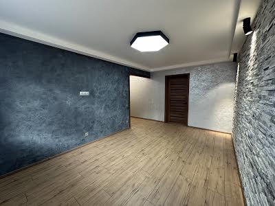 квартира по адресу Гайдамацкая ул., 29