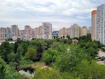 квартира за адресою Драгоманова вул., 8-Б