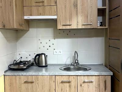 квартира за адресою Джерельна вул., 2а
