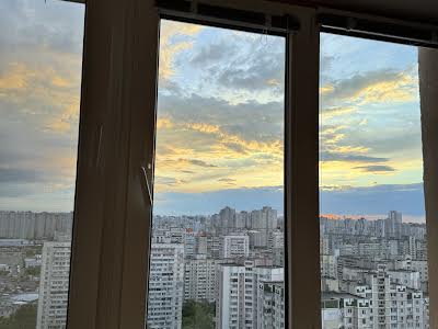 квартира по адресу Соломии Крушельницкой ул., 15-В
