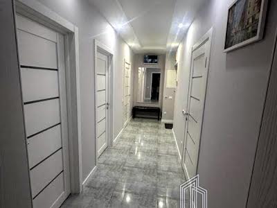 квартира за адресою Драгоманова вул., 2-А