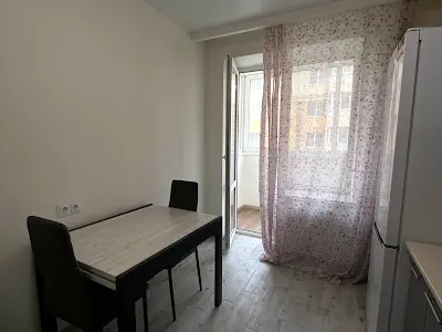 квартира за адресою Тарасівська вул., 21