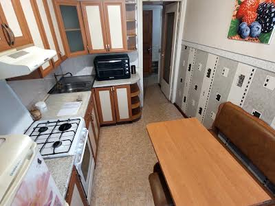 квартира за адресою Ігоря Бедзая вул. (Чкалова), 84