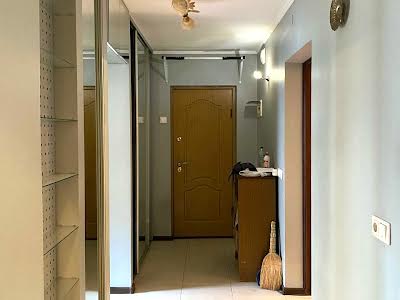 квартира за адресою Кастелівка вул., 7