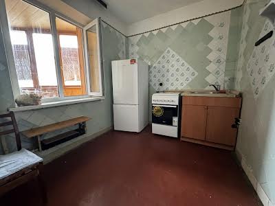 квартира за адресою Анни Ахматової вул., 6