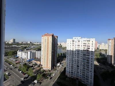 квартира за адресою Драгоманова вул., 2