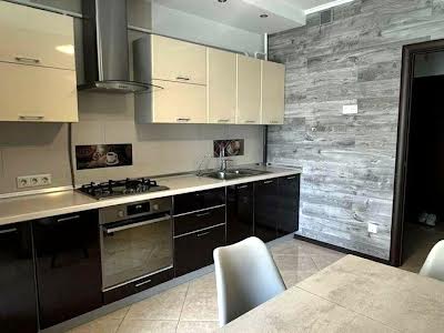 квартира за адресою Пасічна вул., 169а