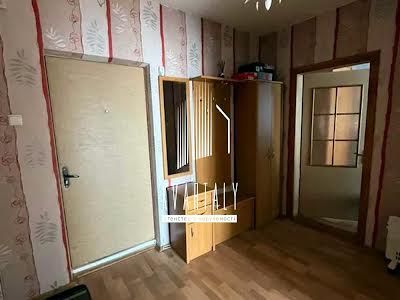 квартира за адресою Машинобудівна вул., 21
