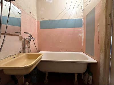 квартира за адресою житловий масив Тополя-2 вул., 42
