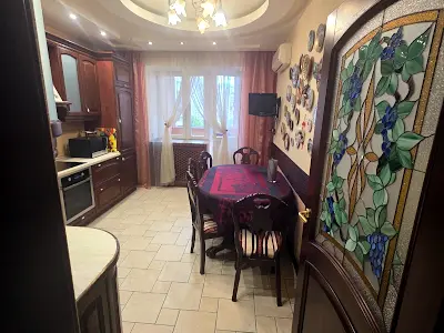 квартира за адресою Срібнокільська вул., 24