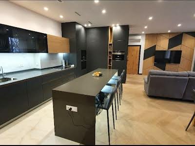 квартира по адресу Французский бульв., 85