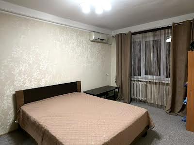 квартира за адресою Лейпцигська, 12