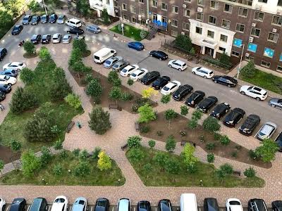 квартира за адресою Академіка Сахарова вул., 3