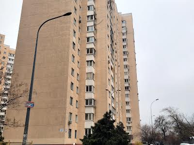 квартира за адресою Грушевського вул., 27