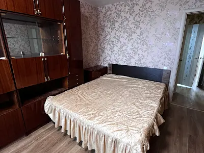 квартира по адресу Монюшко ул., 18а