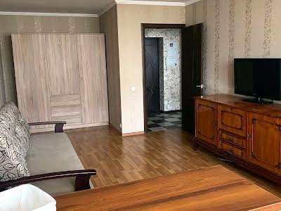квартира за адресою Дегтярівська вул., 45