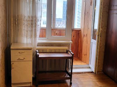 квартира за адресою Митрополита Василя Липківського вул. (Урицького), 26