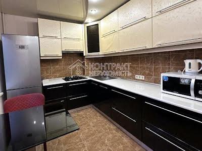 квартира за адресою Тракторобудівників просп., 110Б