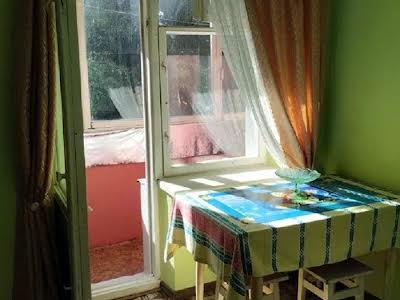 квартира за адресою Євгена Патона вул., 10