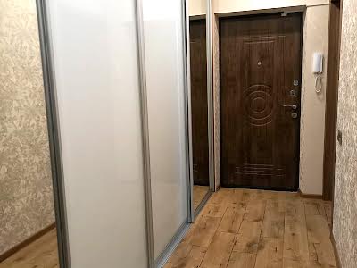 квартира за адресою Ньютона вул., 104