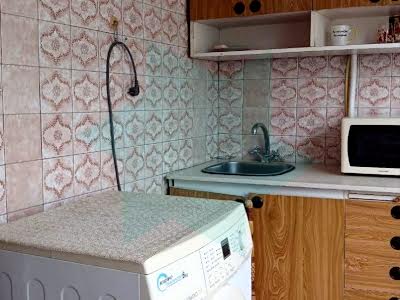 квартира за адресою Полігонна вул. (Погребняка), 18-Б